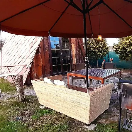 Domek alpejski Tiny Garden House *