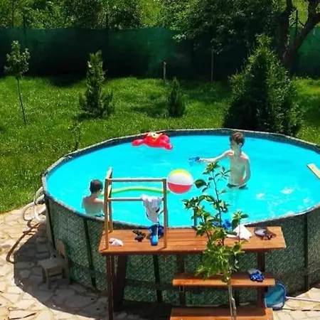 Alpesi faház Tiny Garden House *