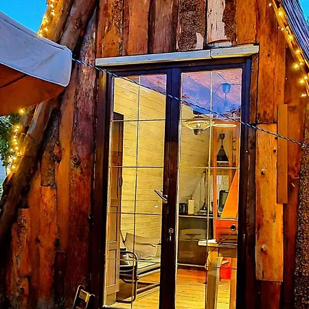 Domek alpejski Tiny Garden House