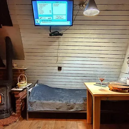Tiny Garden House Chalet